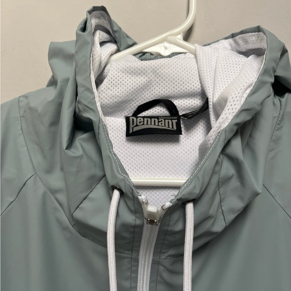 Ithaca Swimming Hooded Jacket L NWOT - Picture 3 of 10